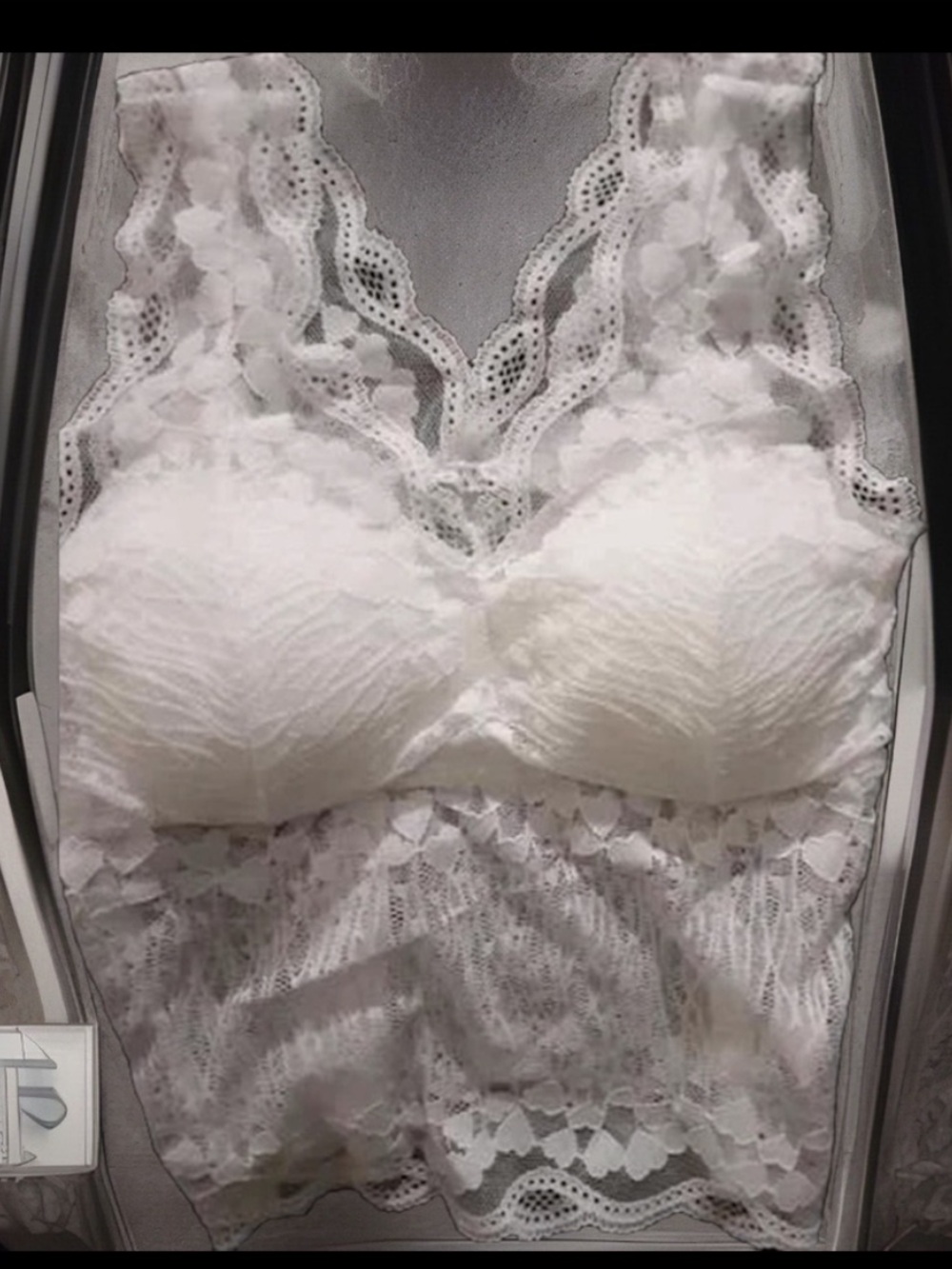 Beautiful Contrast Lace Padded (Removeable) Longline Heart In Lace Crop Lace Top